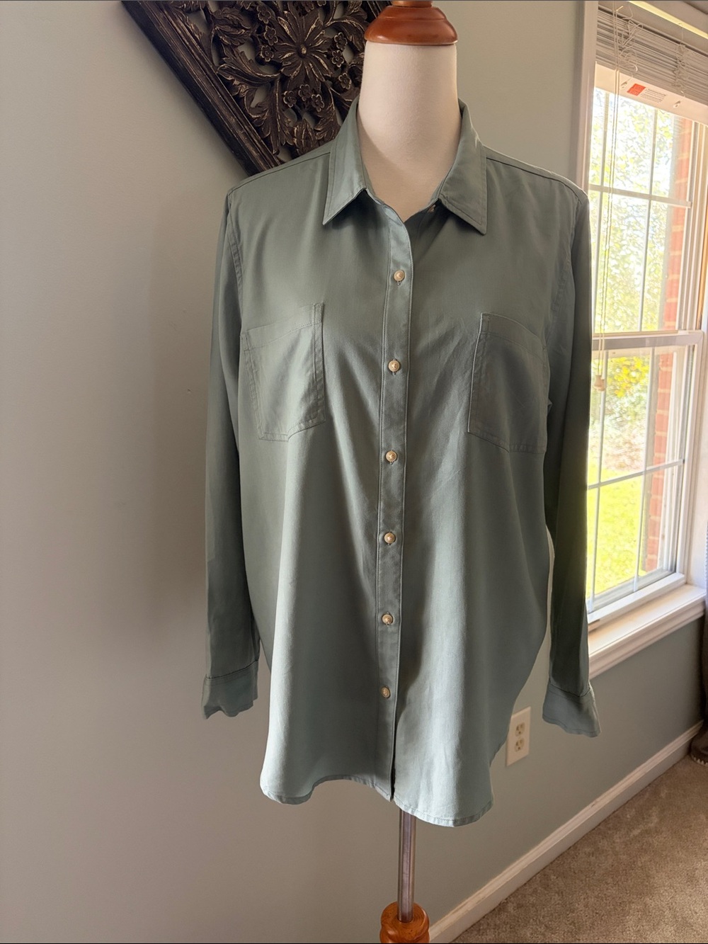 Women’s Sage Green Button-Up Shirt
